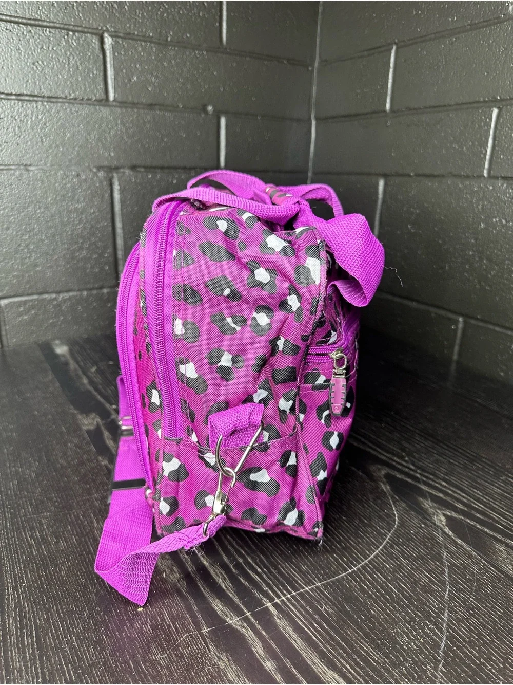 Rockland brand - Magenta Leopard Print Crossbody Bag